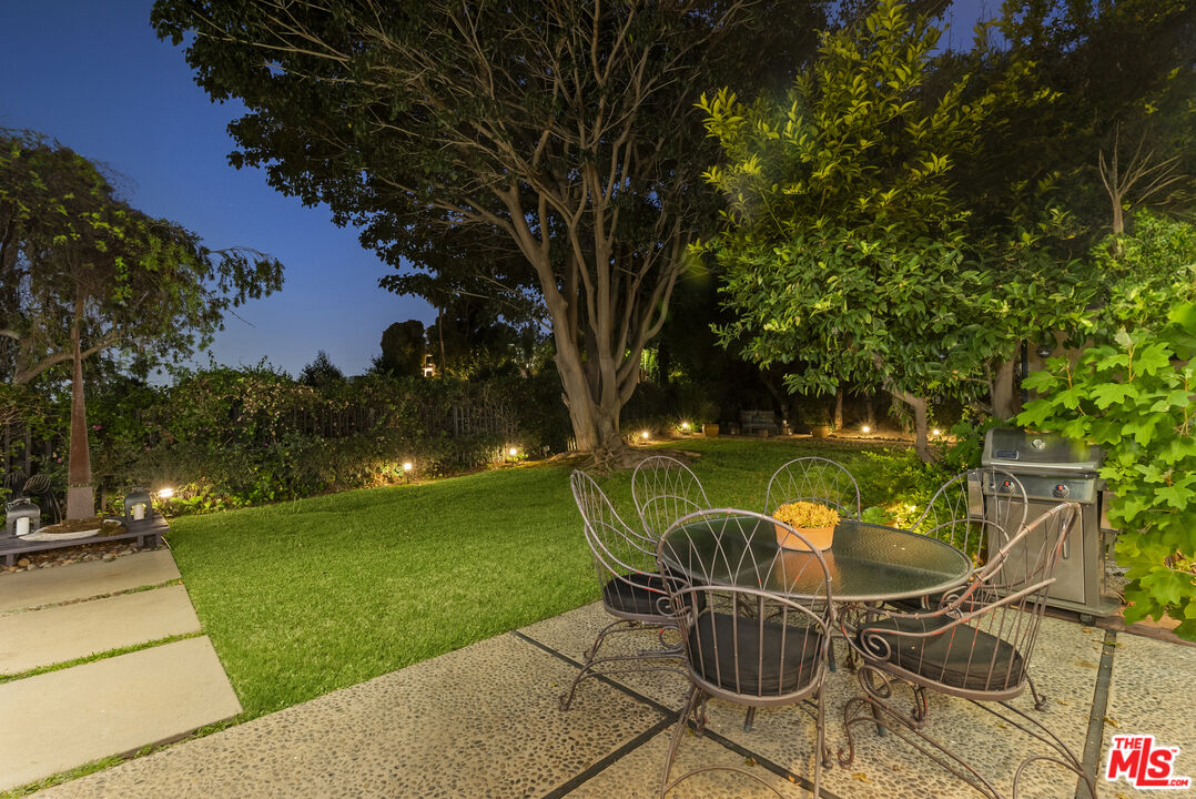1601 Rising Glen Rd, Sunset Strip