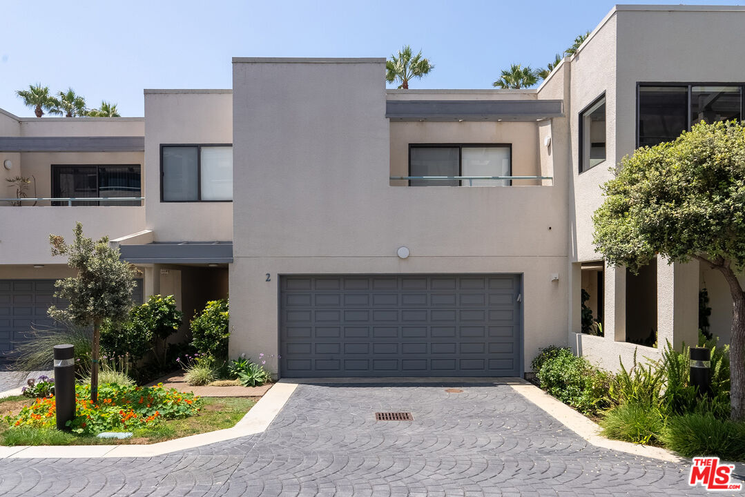10 Ocean Park Blvd Unit: 2, Santa Monica