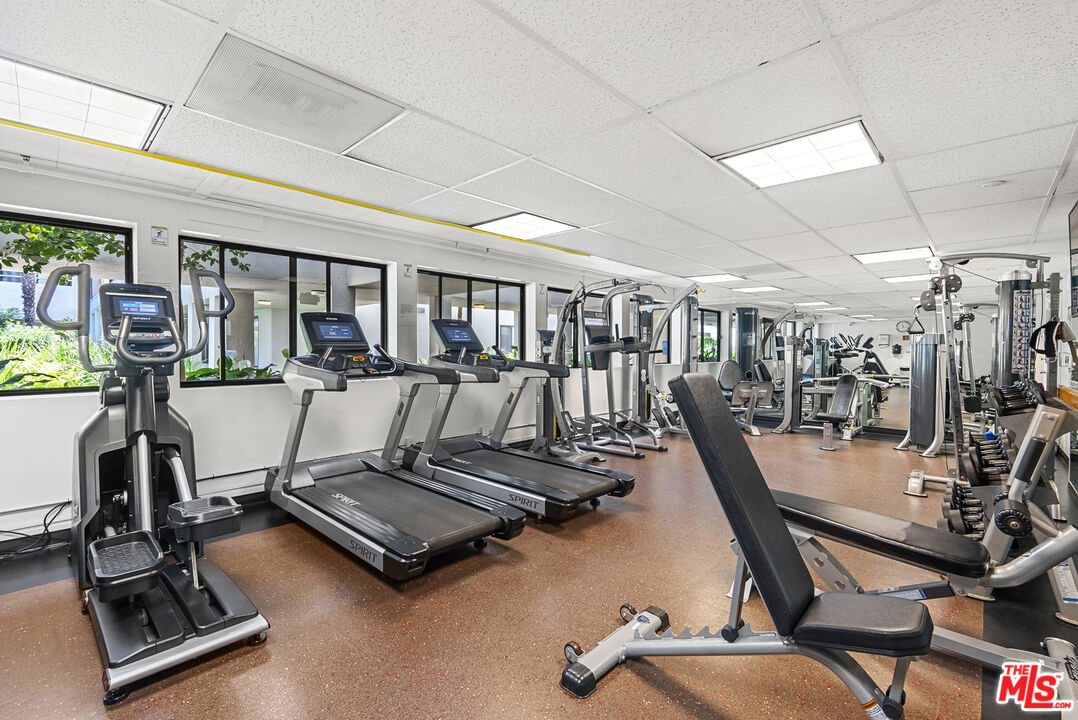 10 Ocean Park Blvd Unit: 2, Santa Monica