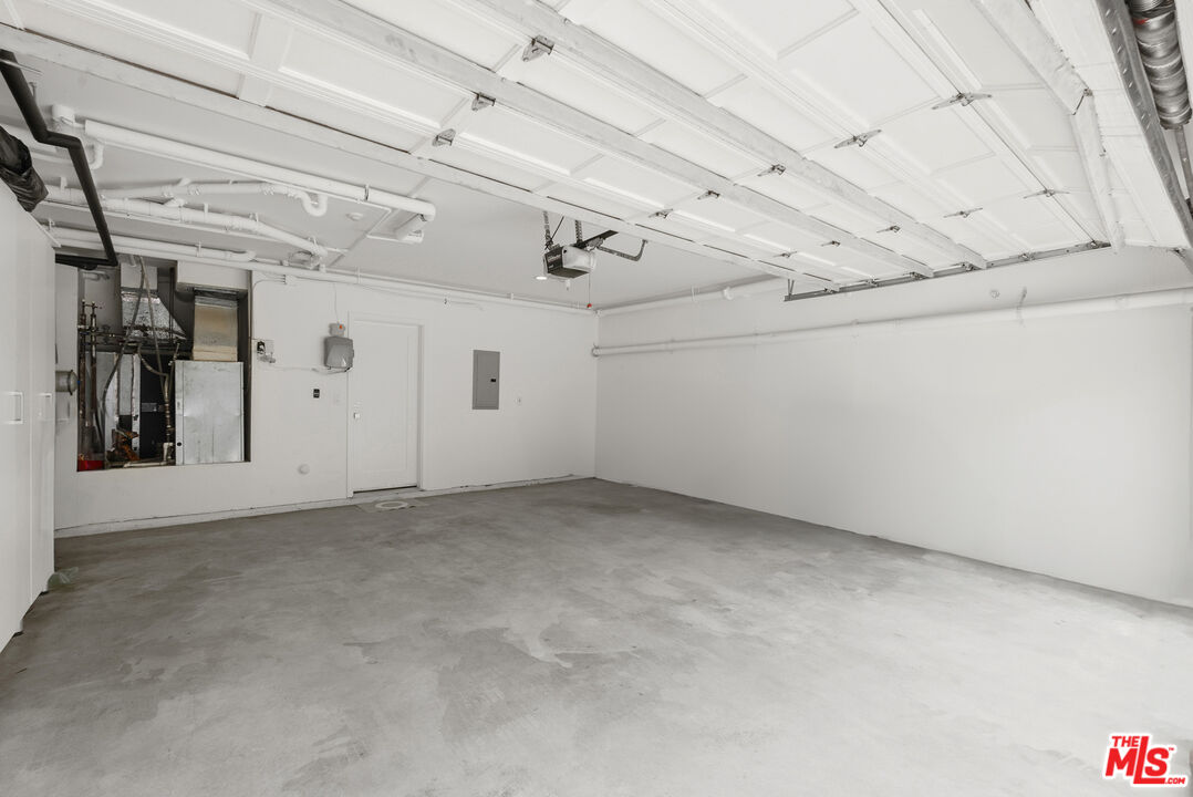 10 Ocean Park Blvd Unit: 2, Santa Monica