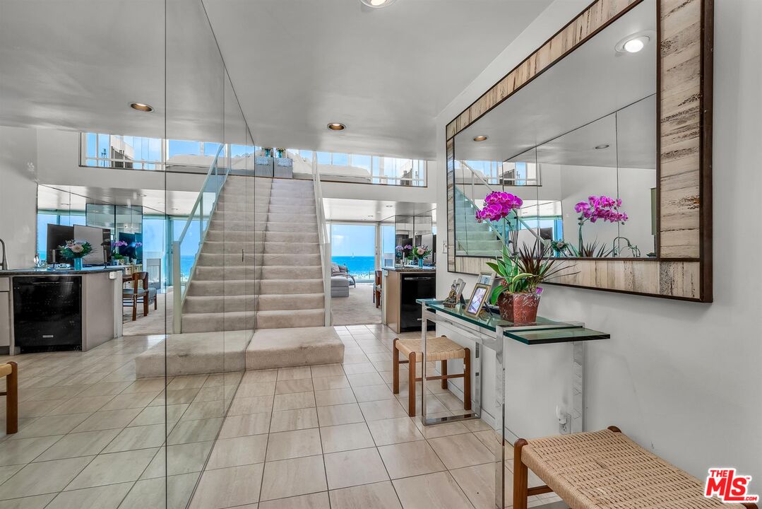 6 Eastwind St Unit: 330