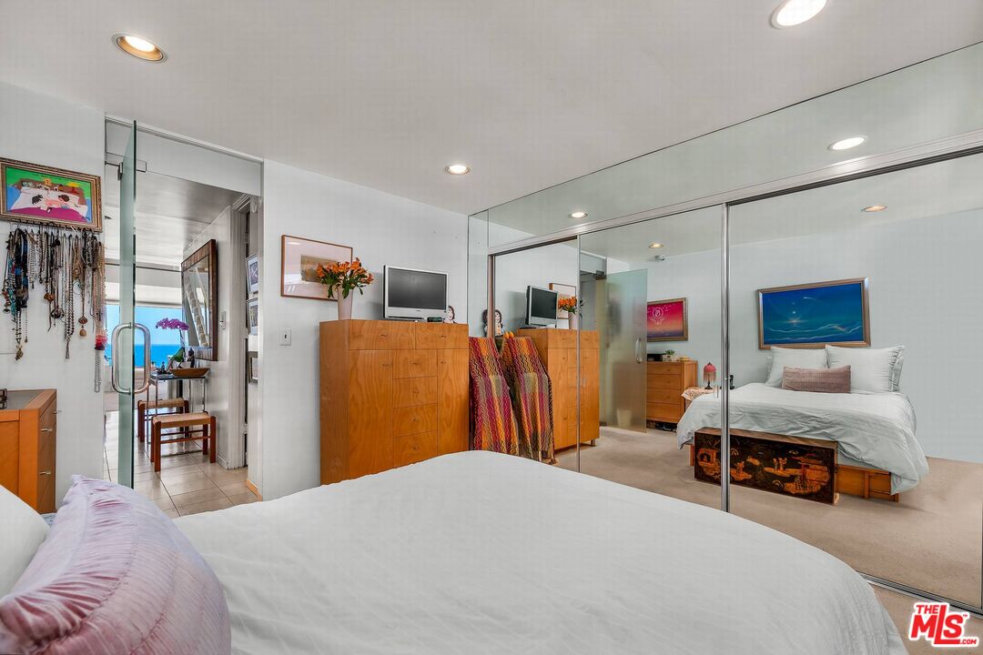 6 Eastwind St Unit: 330