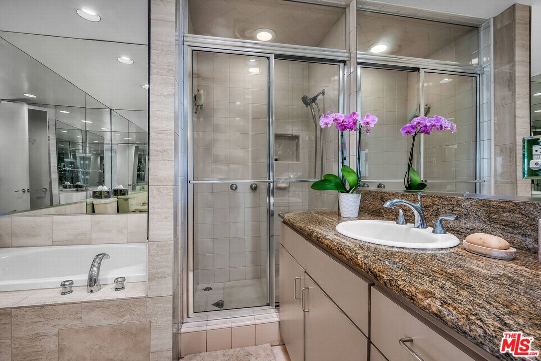 6 Eastwind St Unit: 330