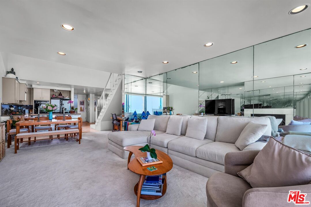 6 Eastwind St Unit: 330