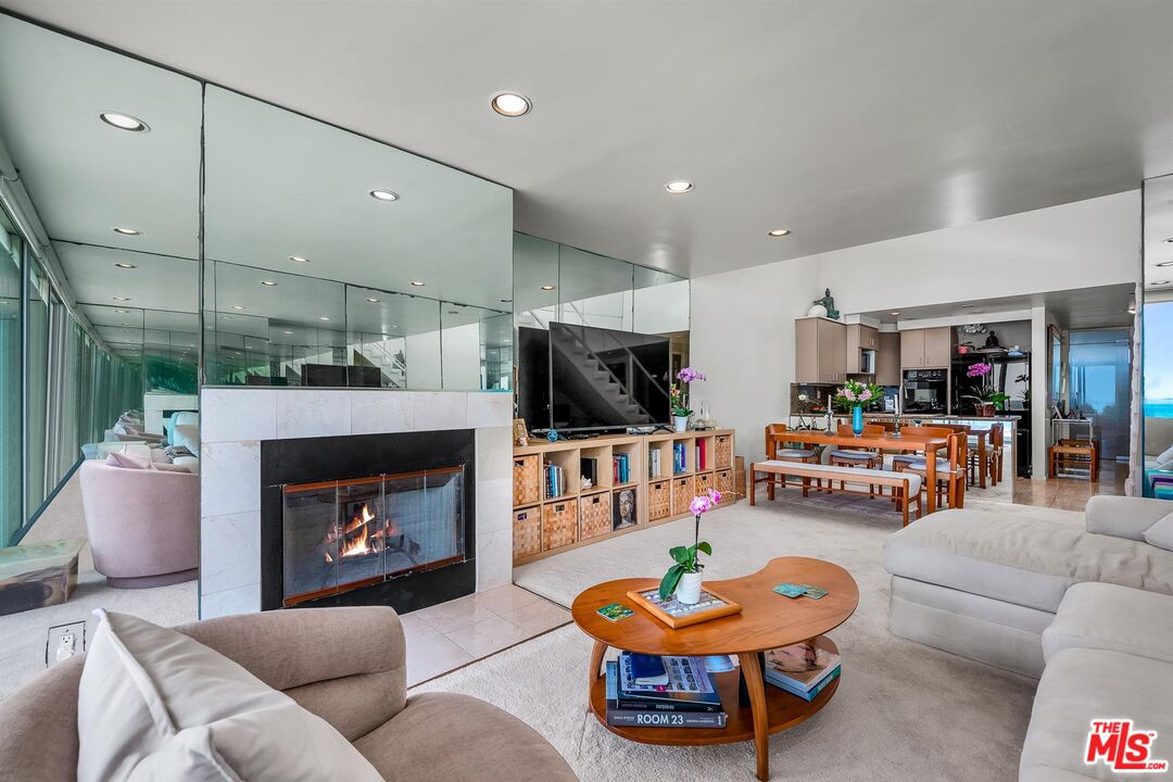 6 Eastwind St Unit: 330