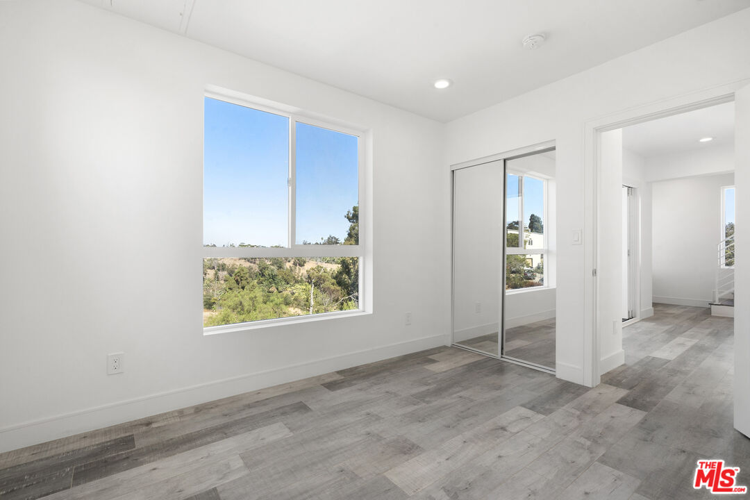 1655 Sargent Ct, Silver Lake