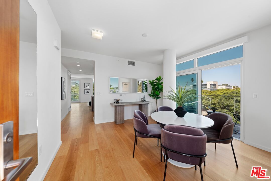 1705 Ocean Ave Unit: 415, Santa Monica