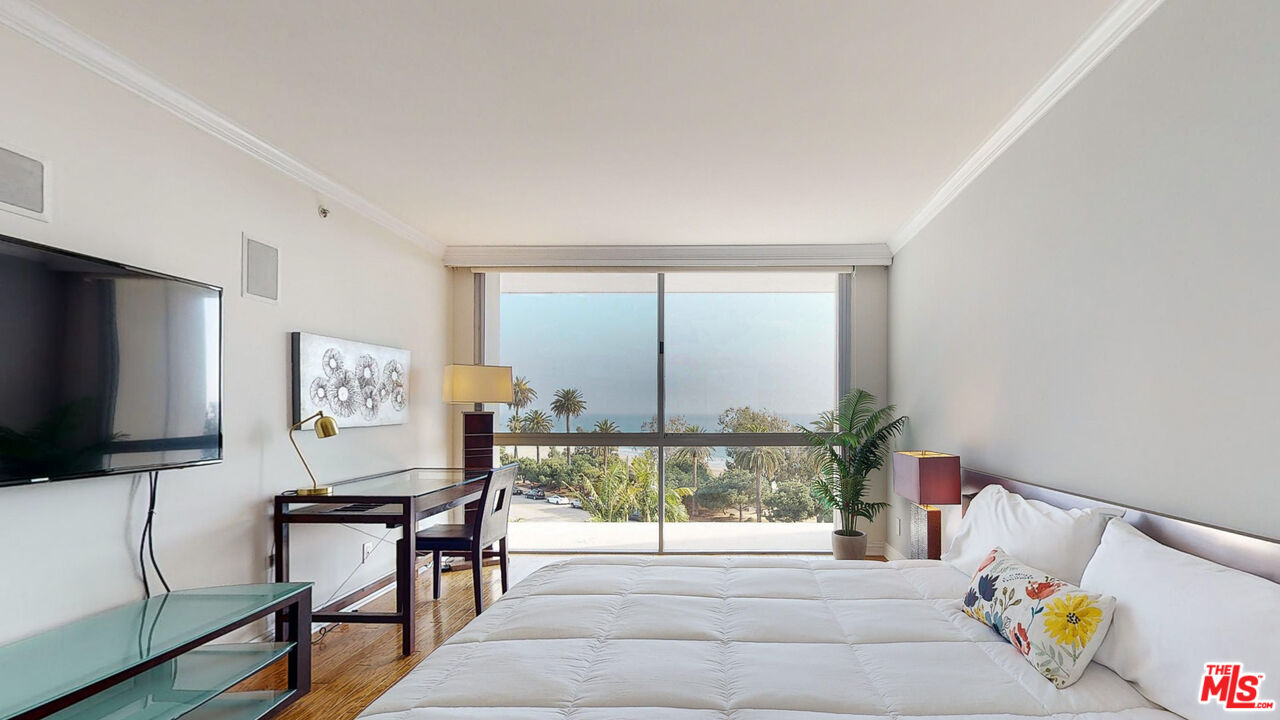201 Ocean Ave Unit: 601P, Santa Monica