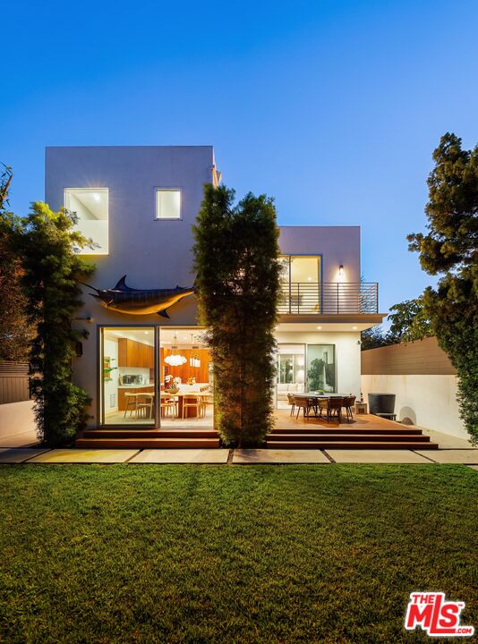 2004 Louella Ave, Venice