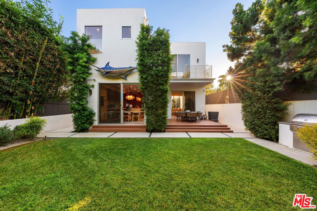 2004 Louella Ave, Venice