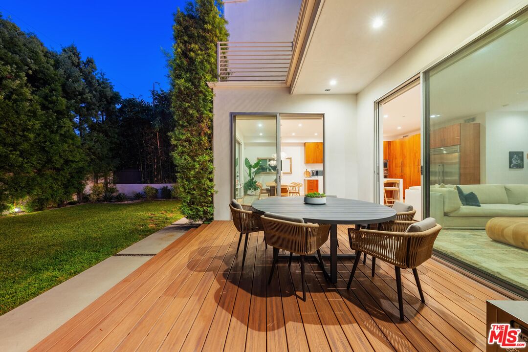 2004 Louella Ave, Venice