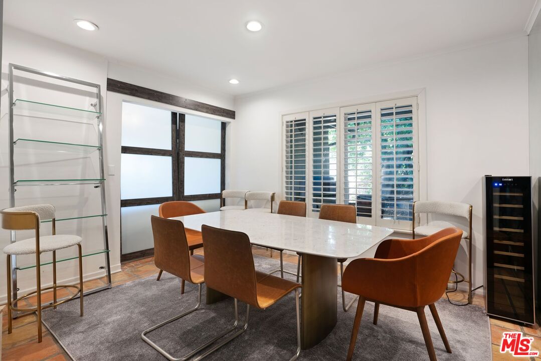 1301 Sunset Plaza Dr, Sunset Strip