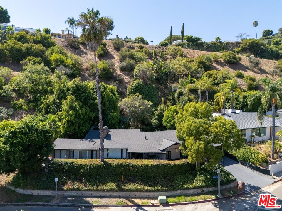 1301 Sunset Plaza Dr, Sunset Strip