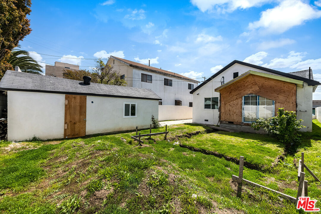 4421 Oakwood Ave, Mid-Wilshire