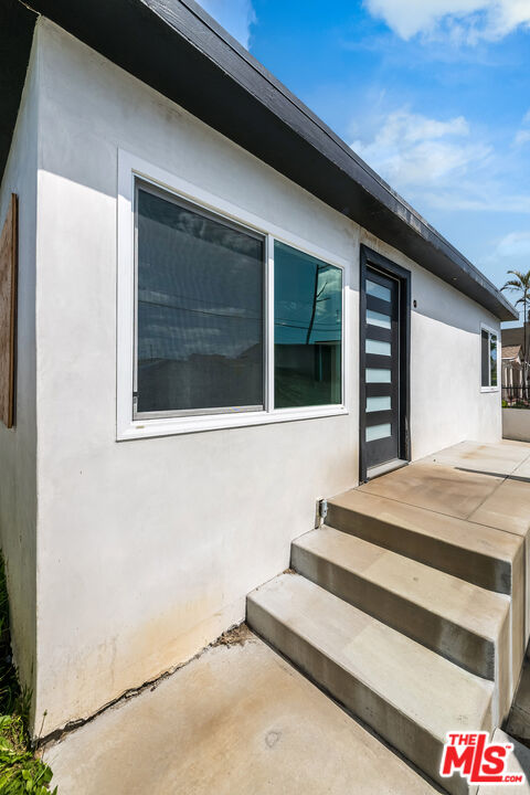 4421 Oakwood Ave, Mid-Wilshire