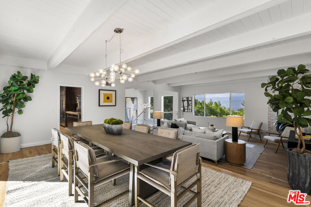 7346 Pacific View Dr, Sunset Strip
