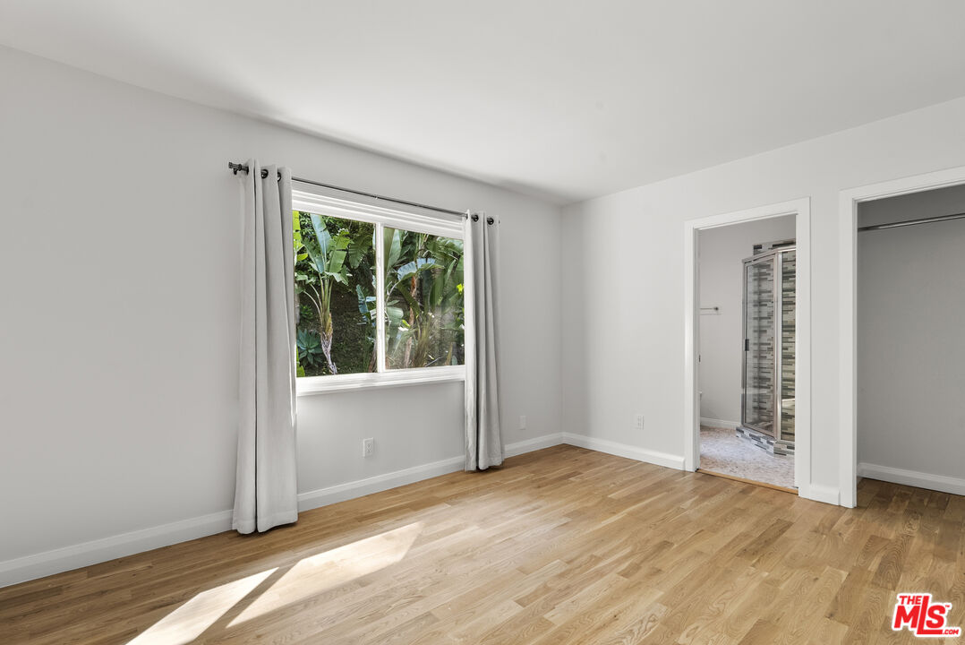 7346 Pacific View Dr, Sunset Strip