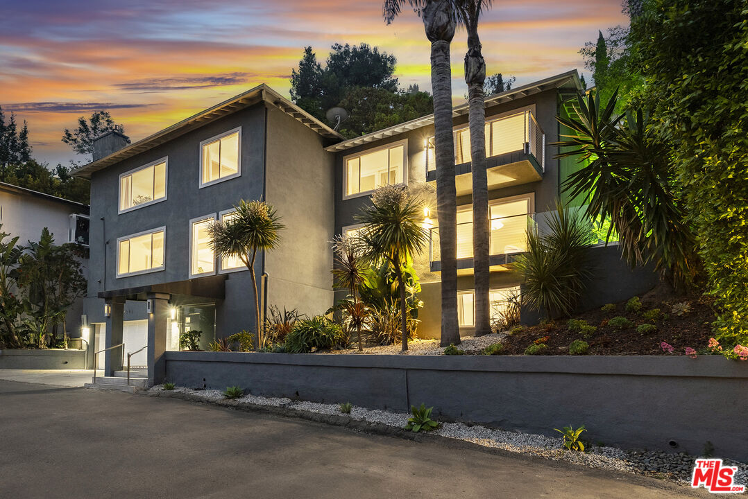 7346 Pacific View Dr, Sunset Strip