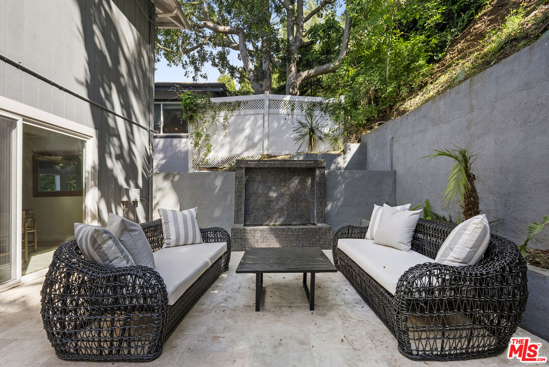 7346 Pacific View Dr, Sunset Strip