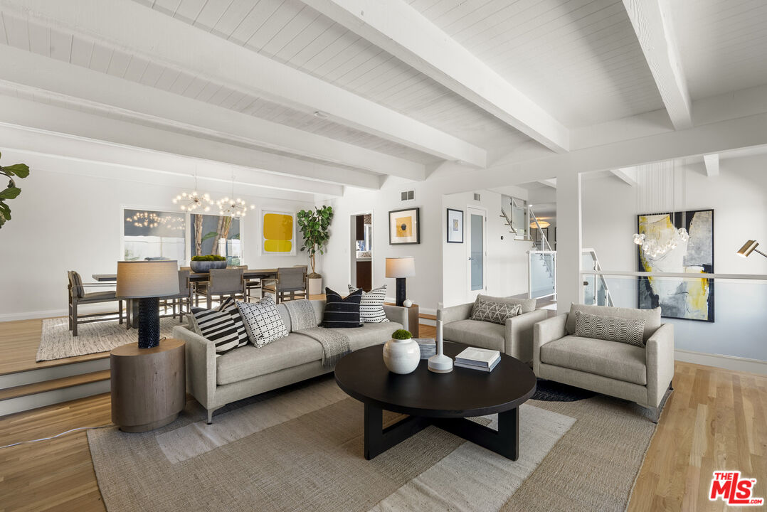 7346 Pacific View Dr, Sunset Strip