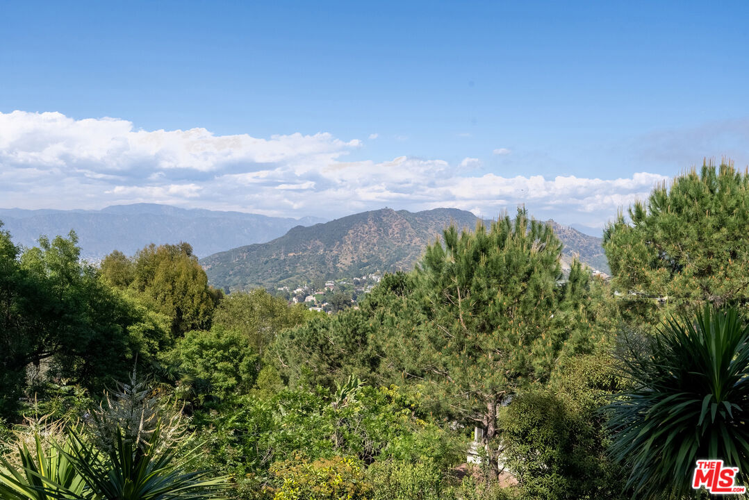 7346 Pacific View Dr, Sunset Strip