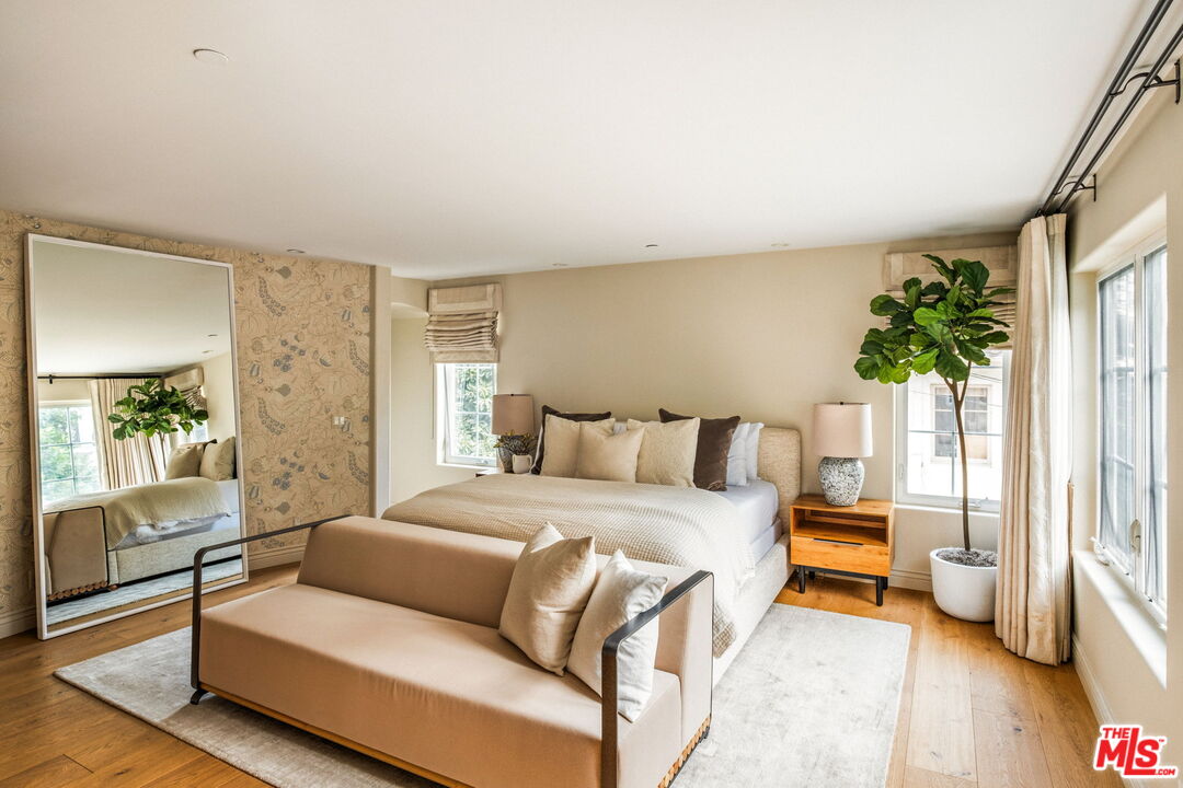 2030 N Curson Ave, hollywood hills