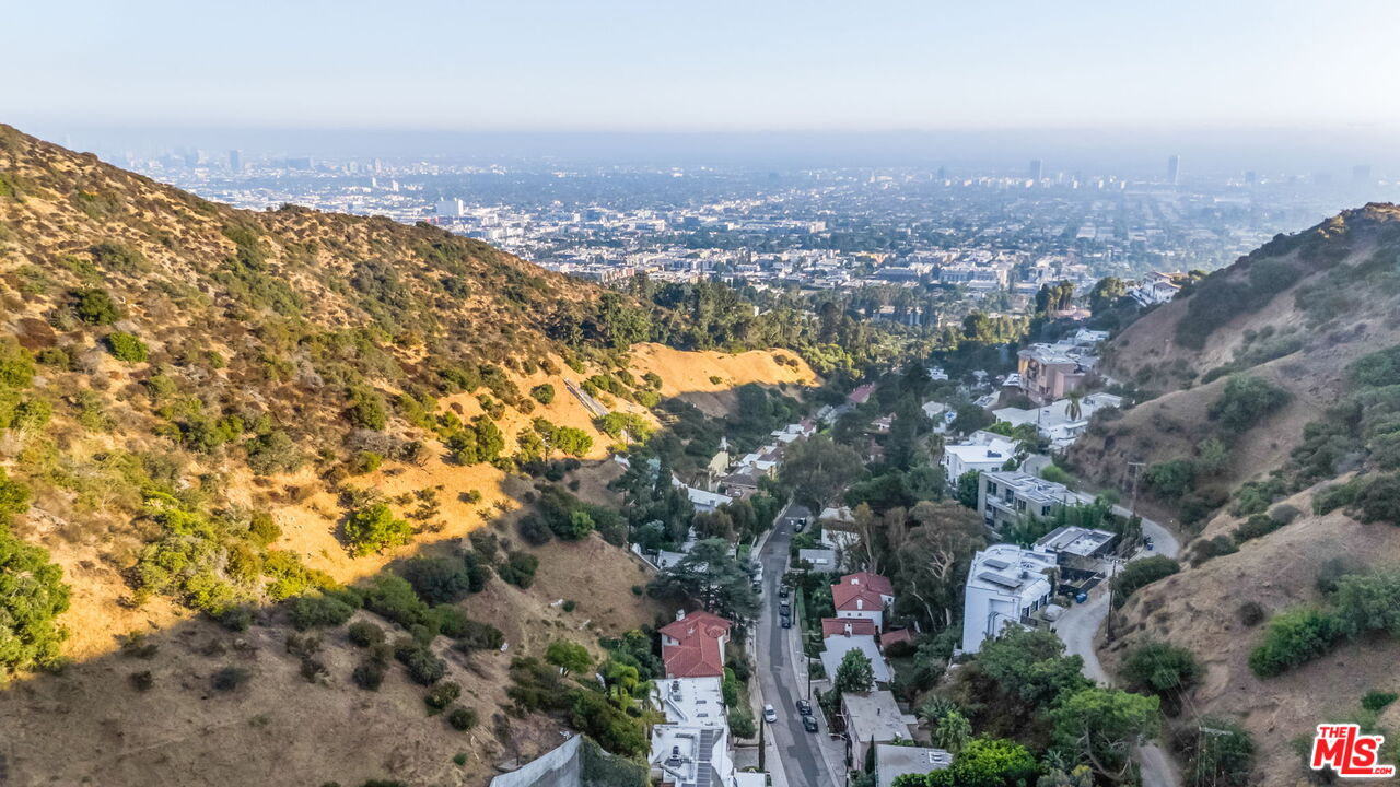 2030 N Curson Ave, hollywood hills