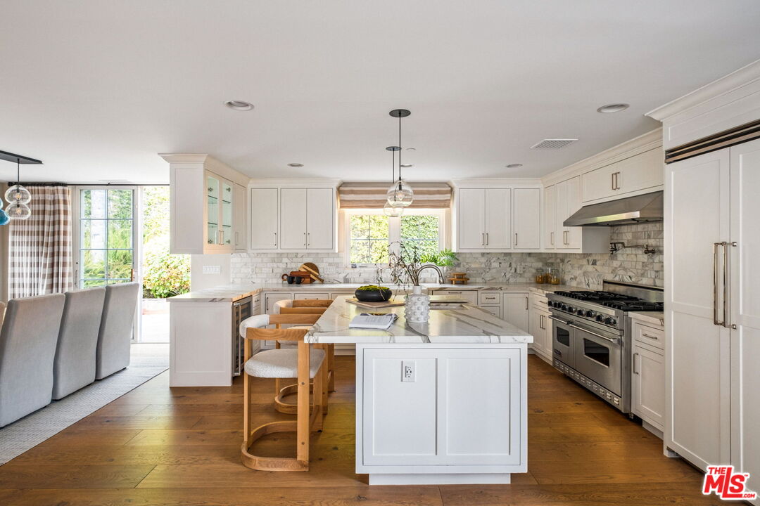 2030 N Curson Ave, hollywood hills