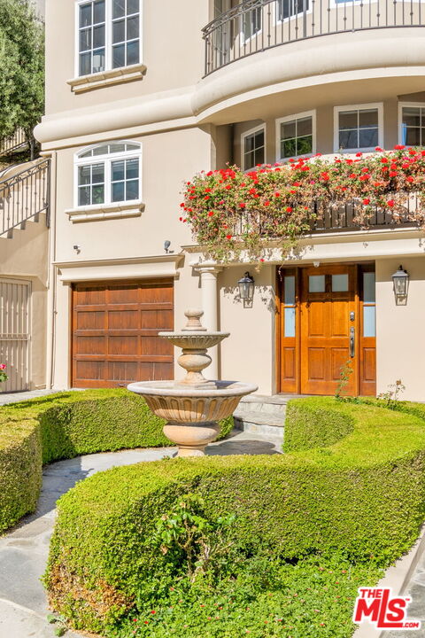 2030 N Curson Ave, hollywood hills
