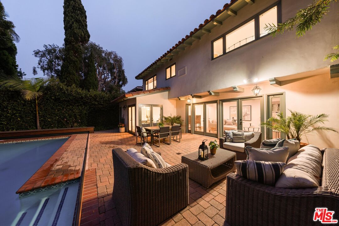 239 Georgina Ave, Santa Monica