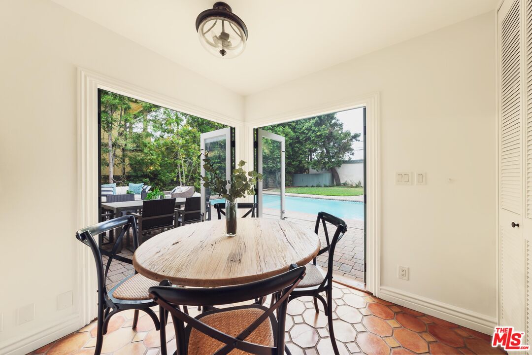 239 Georgina Ave, Santa Monica