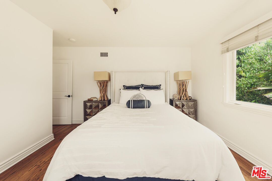 239 Georgina Ave, Santa Monica