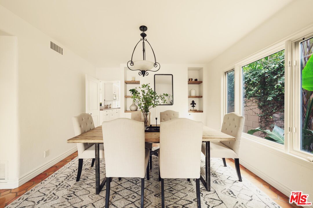 239 Georgina Ave, Santa Monica