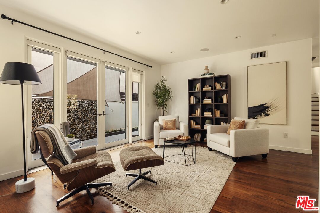 505 Moreno Ave, Brentwood