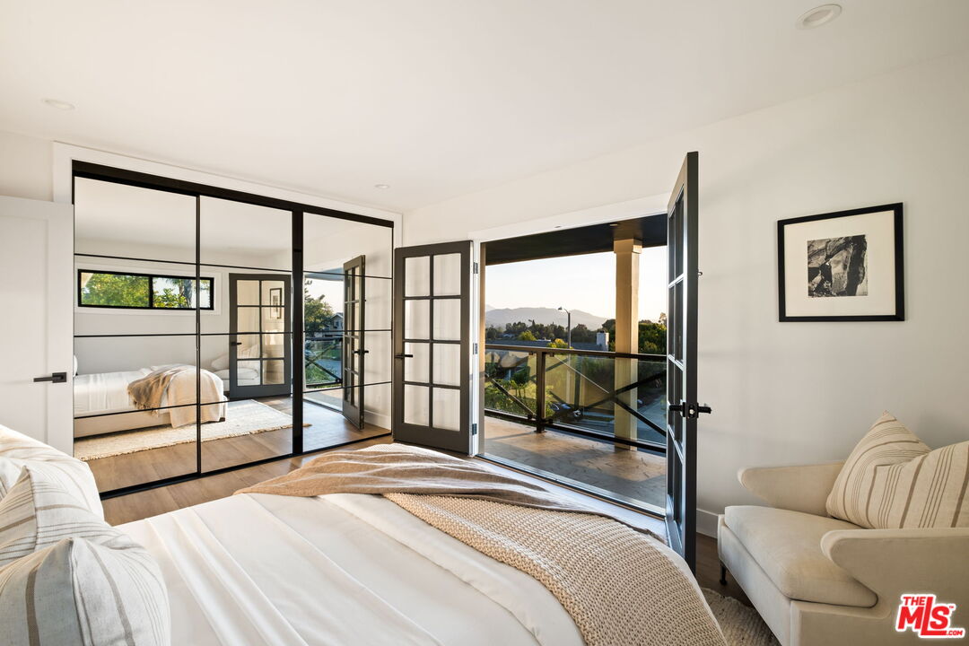 890 Falmouth St, Thousand Oaks