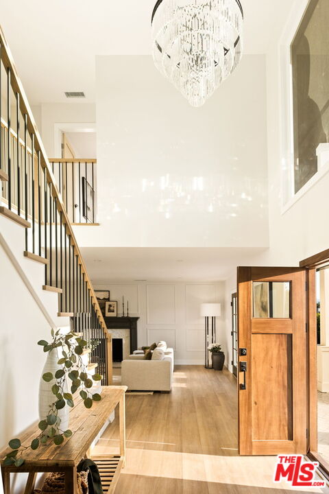 890 Falmouth St, Thousand Oaks