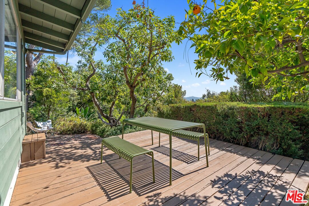 2185 Ponet Dr