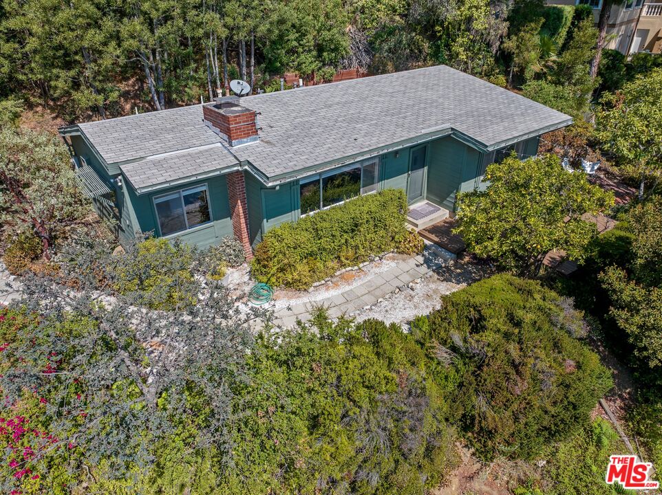 2185 Ponet Dr