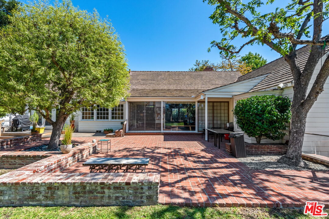 765 Amalfi Dr, Pacific Palisades