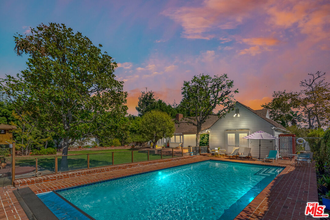 765 Amalfi Dr, Pacific Palisades