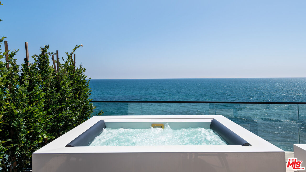 18954 Pacific Coast Highway, Malibu