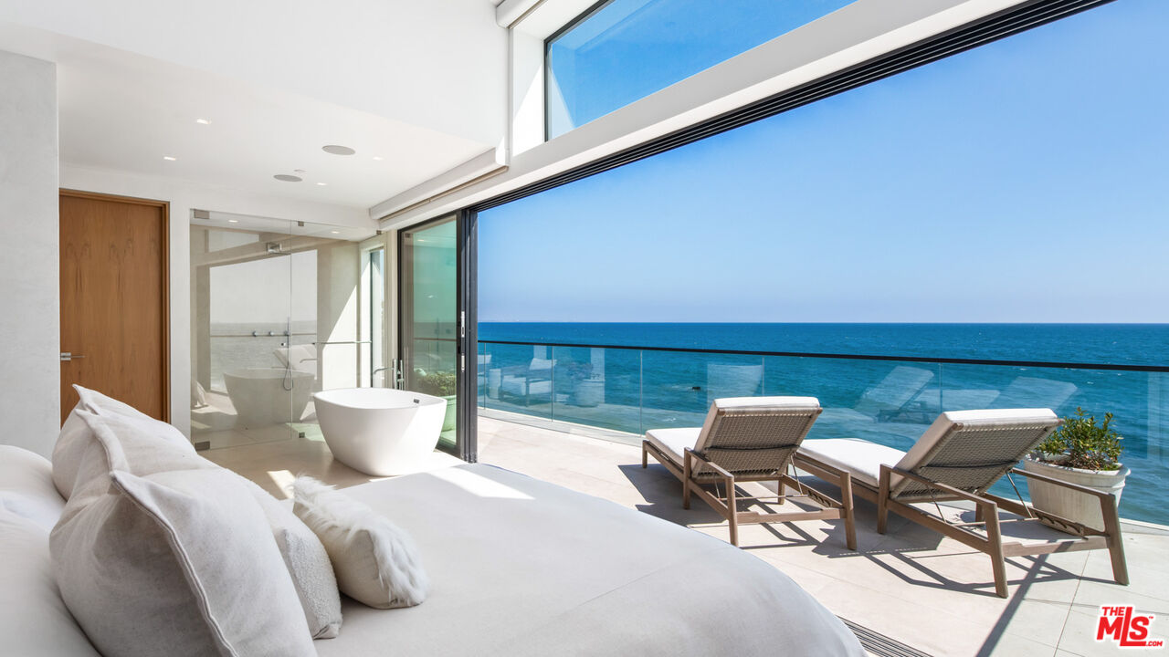 18954 Pacific Coast Highway, Malibu