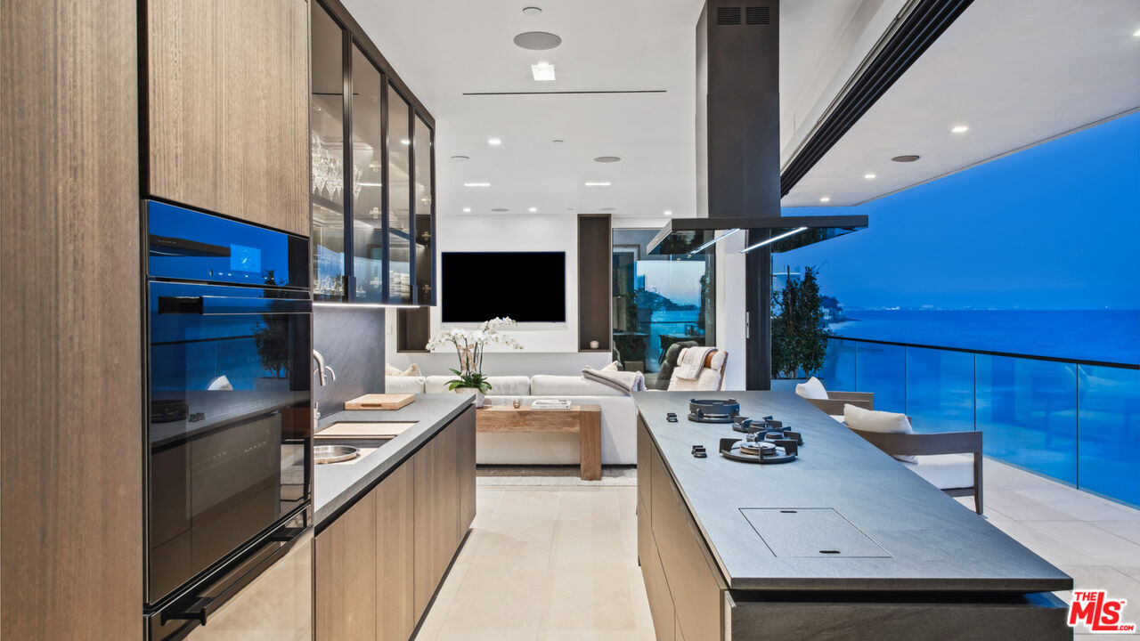 18954 Pacific Coast Highway, Malibu