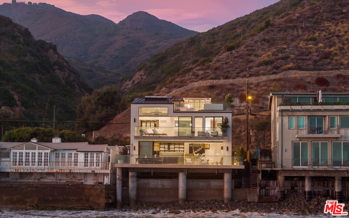 18954 Pacific Coast Highway, Malibu