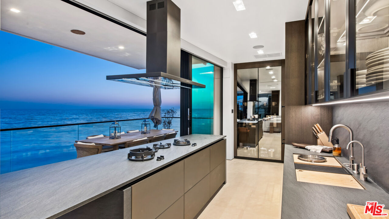 18954 Pacific Coast Highway, Malibu