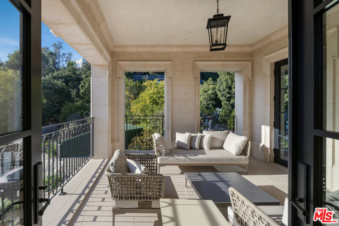 4533 Cockerham Dr, los feliz