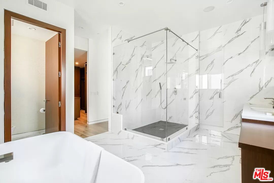 843 N Curson Ave, Beverly Grove