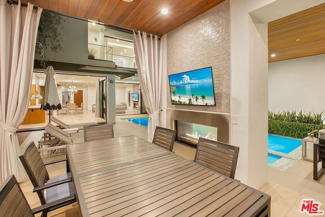 843 N Curson Ave, Beverly Grove
