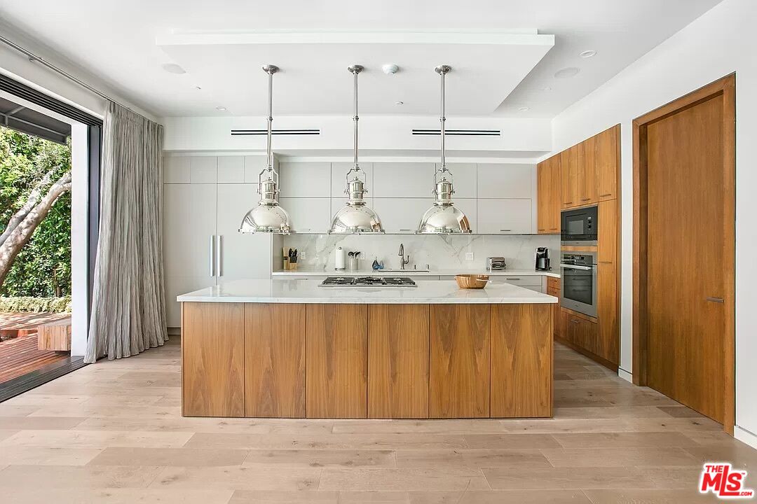 843 N Curson Ave, Beverly Grove