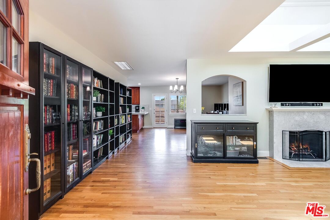 2424 Prospect Ave, Montrose